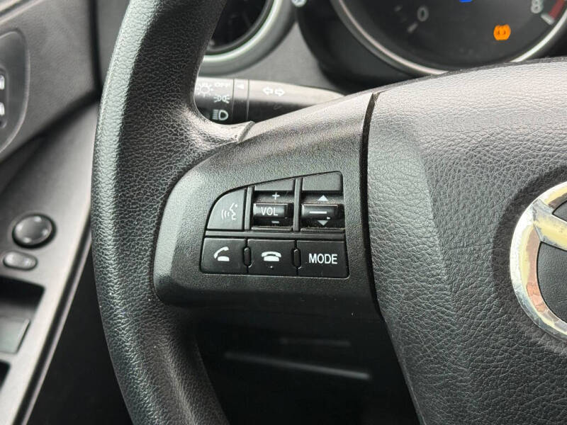 2011 Mazda MAZDA3 i Touring