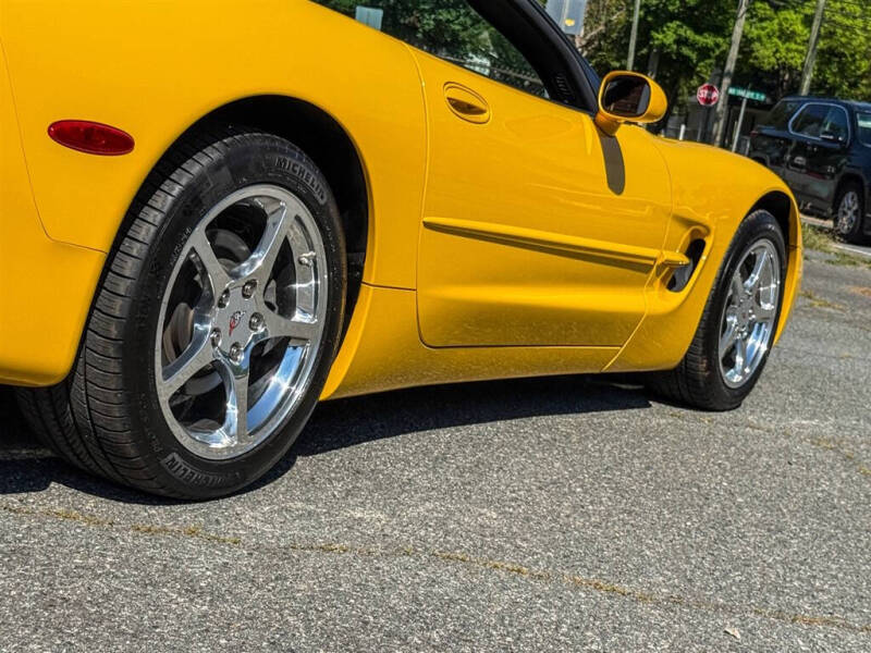 2004 Chevrolet Corvette
