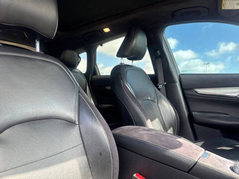 2019 Infiniti QX50 Essential