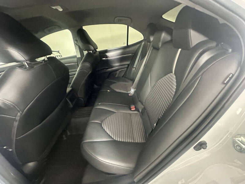 2022 Toyota Camry Hybrid