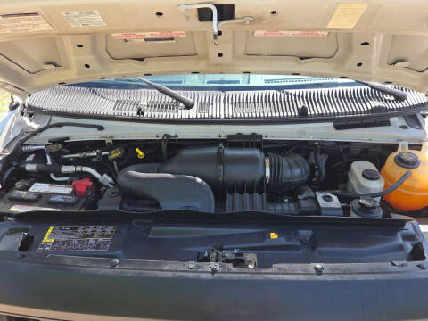 2011 Ford E-Series E-250