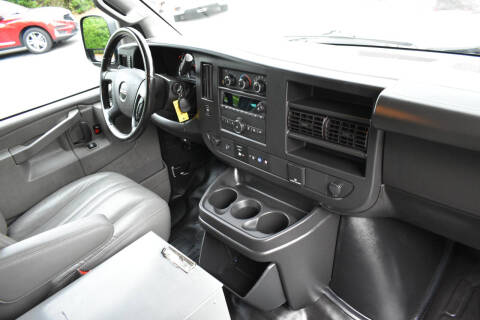 2023 GMC Savana 2500