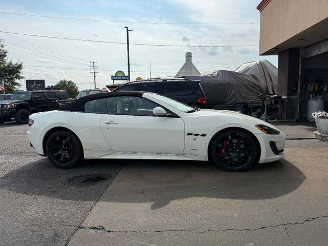 2016 Maserati GranTurismo