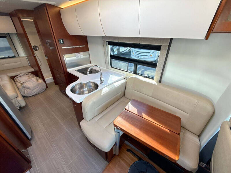2016 Mercedes-Benz Sprinter