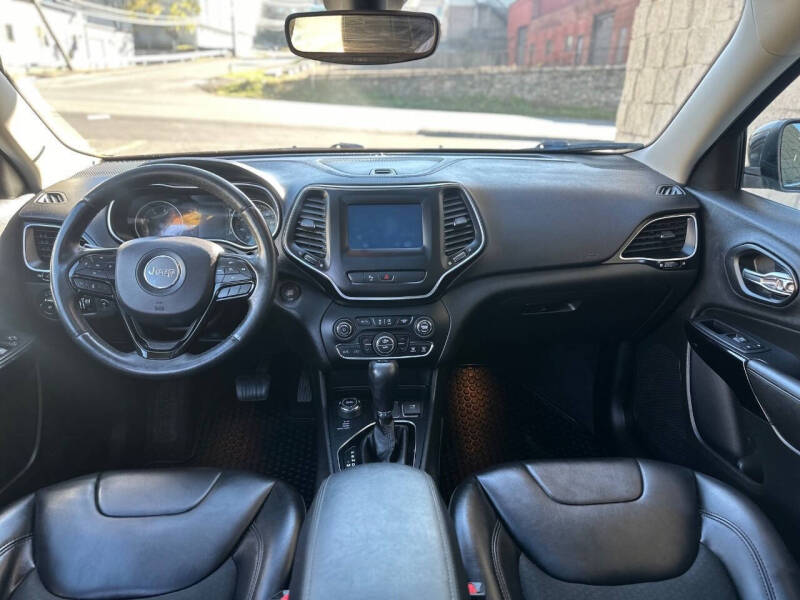 2019 Jeep Cherokee Altitude