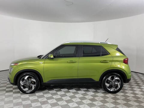 2023 Hyundai Venue SEL