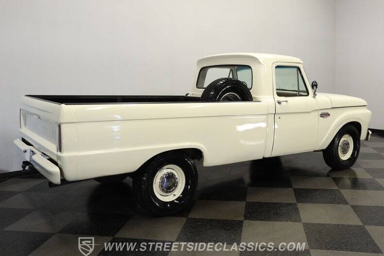 1965 Ford F-100