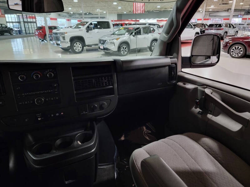 2017 Chevrolet Express LS 2500