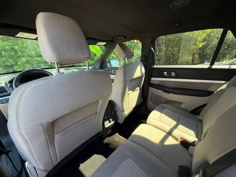 2018 Ford Explorer
