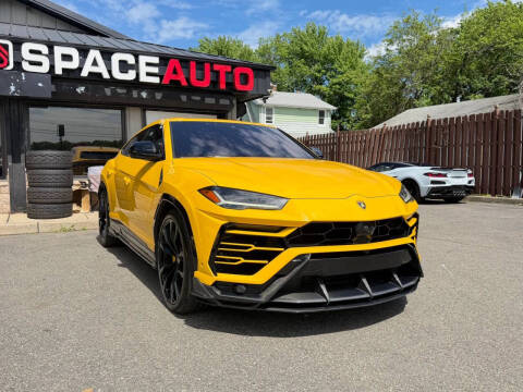 2020 Lamborghini Urus