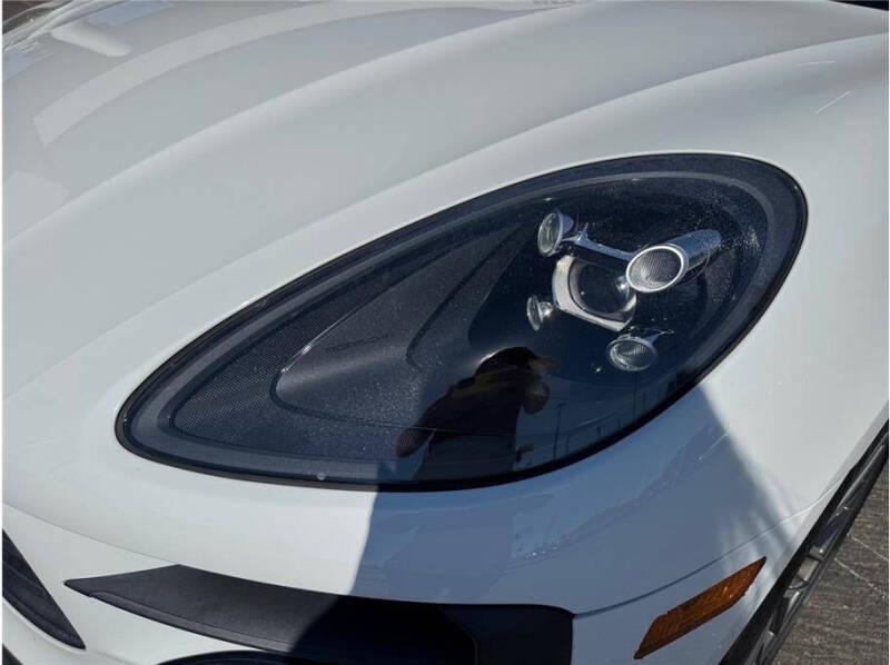 2020 Porsche Macan S