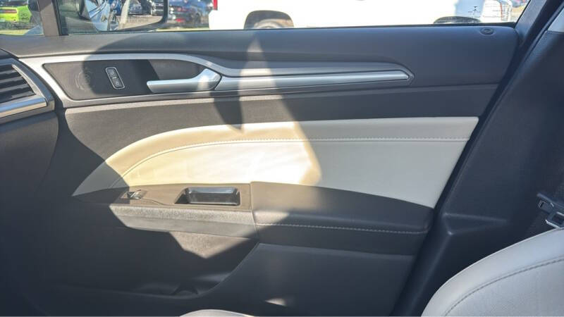 2016 Ford Fusion Energi Titanium