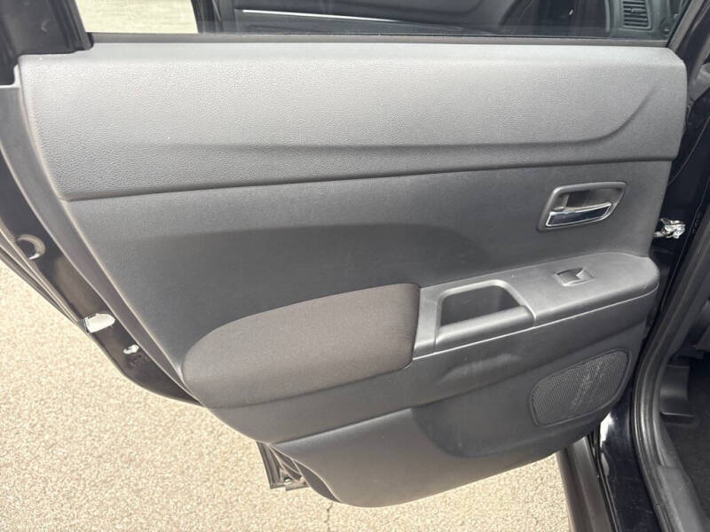 2022 Mitsubishi Outlander Sport ES