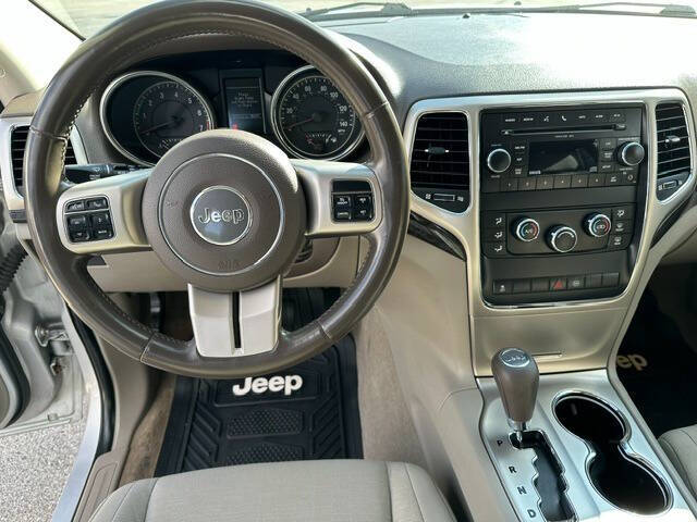 2011 Jeep Grand Cherokee Laredo