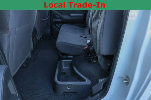 2023 Nissan Frontier SV