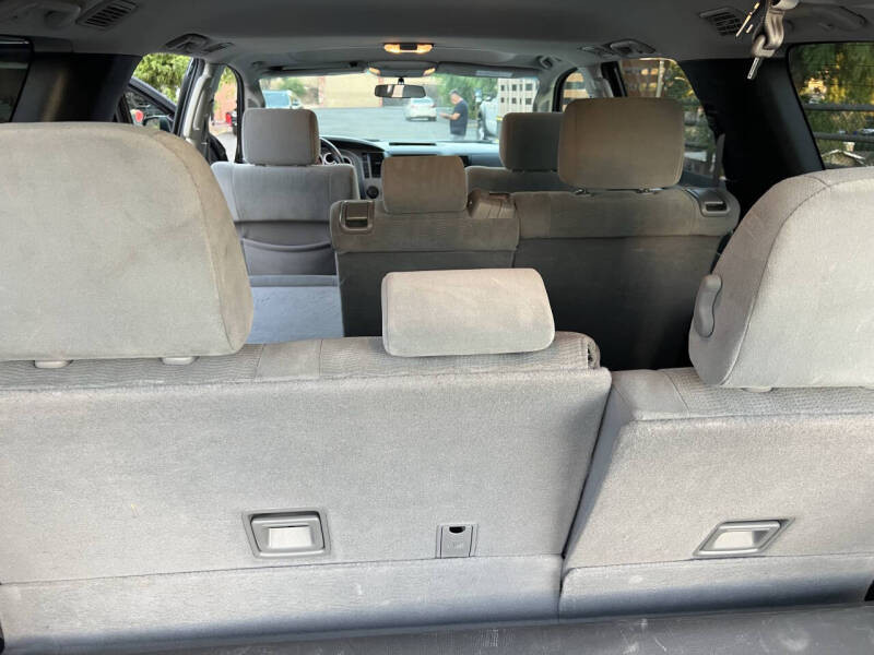 2017 Toyota Sequoia SR5