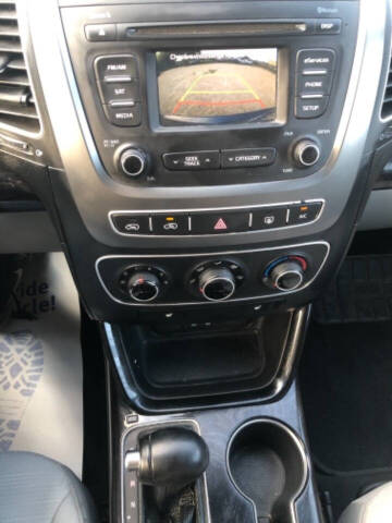 2015 Kia Sorento LX