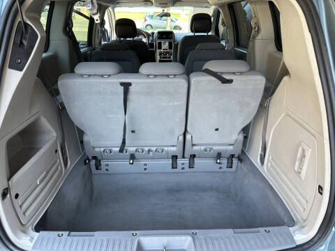 2010 Chrysler Town and Country Touring