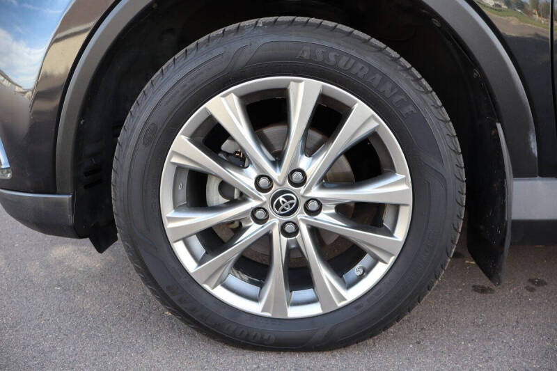 2017 Toyota RAV4 Hybrid Limited