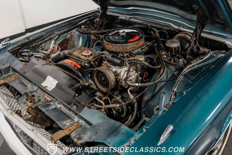 1966 Ford Thunderbird