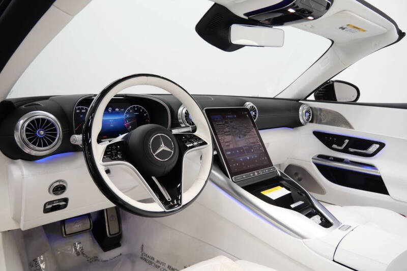 2026 Mercedes-Benz SL-Class Mercedes-Maybach SL 680