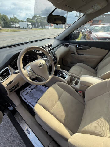 2015 Nissan Rogue SV