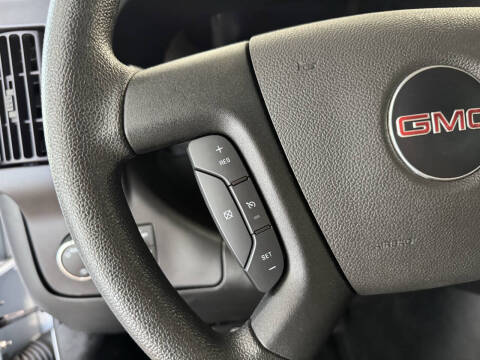 2023 GMC Savana 2500