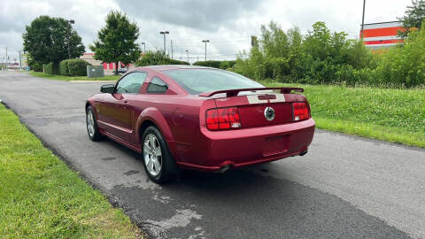 2007 Ford Mustang GT Deluxe