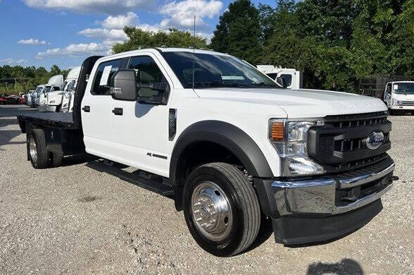2022 Ford F-550 Super Duty Chassis Cab XL's photo
