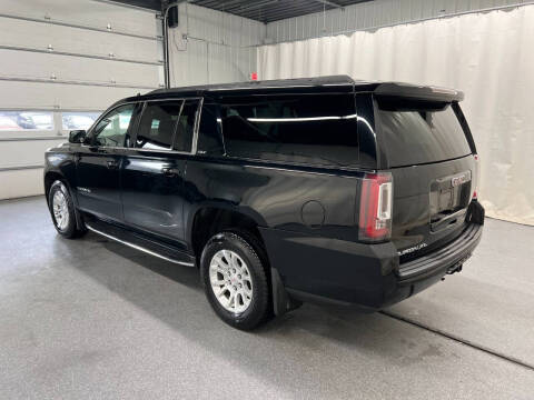 2017 GMC Yukon XL SLT