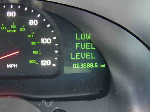 2002 Lincoln Continental