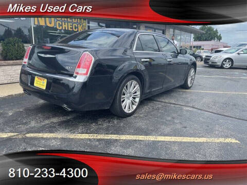 2011 Chrysler 300 Limited