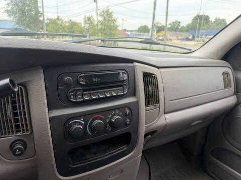 2005 Dodge Ram 1500 SLT