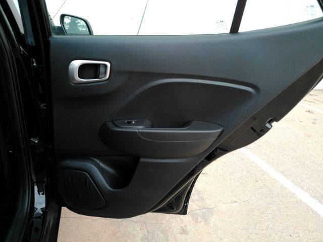 2022 Hyundai Venue SEL