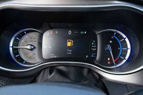 2018 Chrysler Pacifica Hybrid Limited