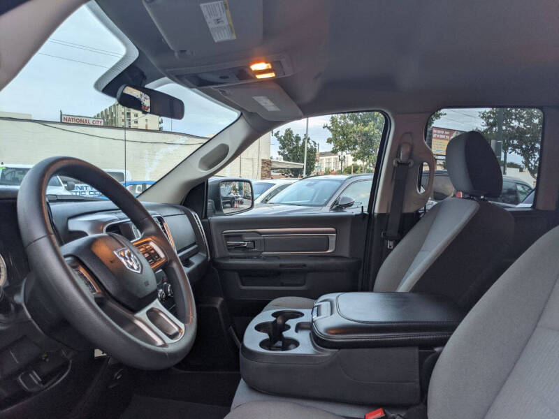 2024 RAM 1500 Classic SLT