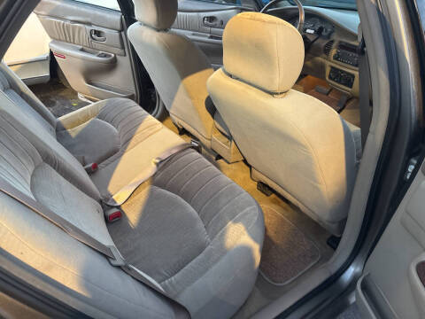 2005 Buick Century Custom