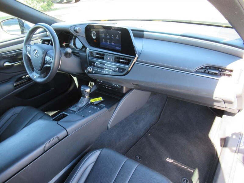 2022 Lexus ES 350 F SPORT