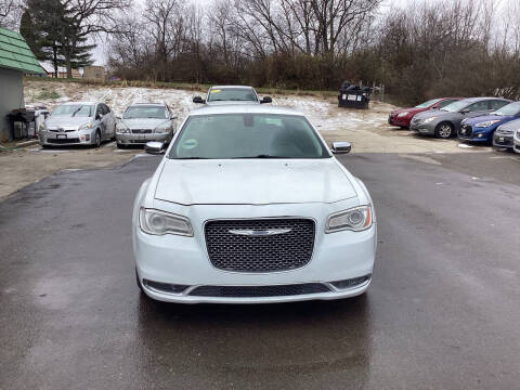 2018 Chrysler 300 Touring
