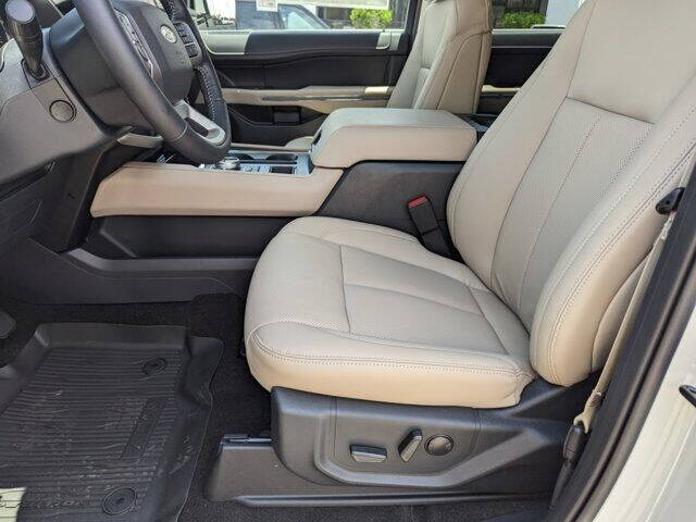 2023 Ford Expedition XLT