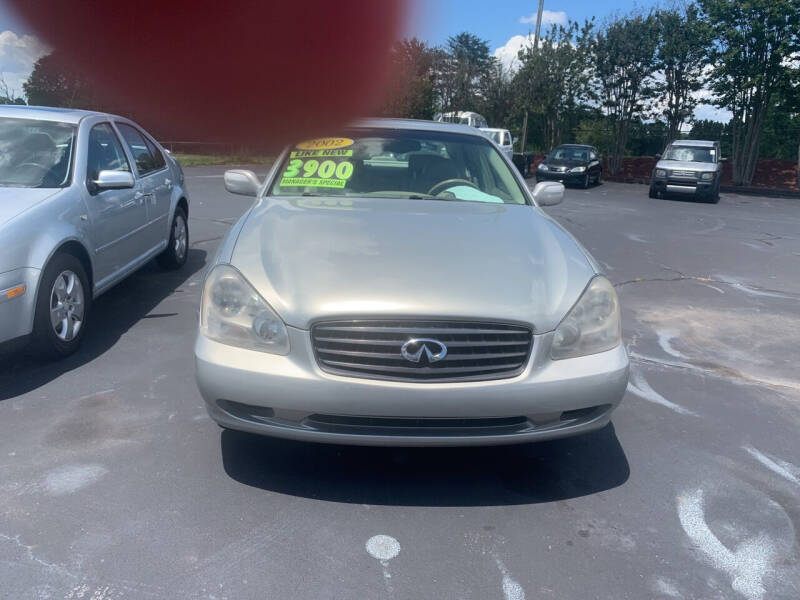 2002 Infiniti Q45