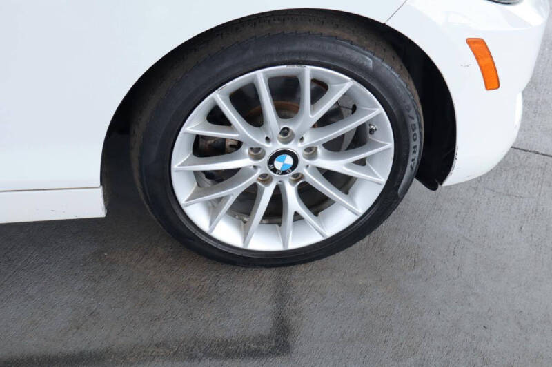 2015 BMW 2 Series 228i