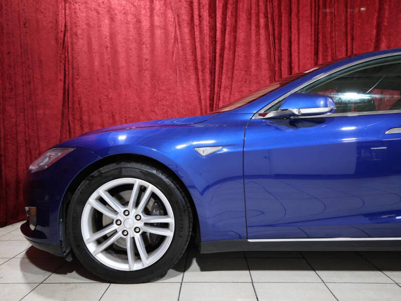 2015 Tesla Model S