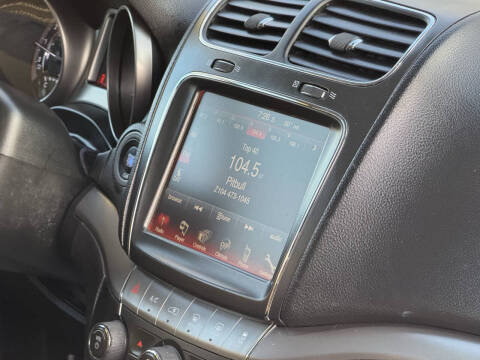 2018 Dodge Journey Crossroad