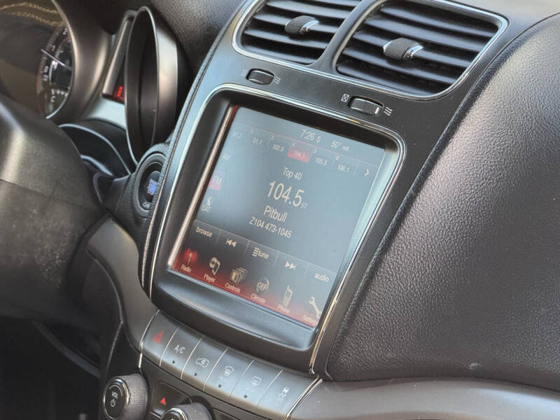 2018 Dodge Journey Crossroad