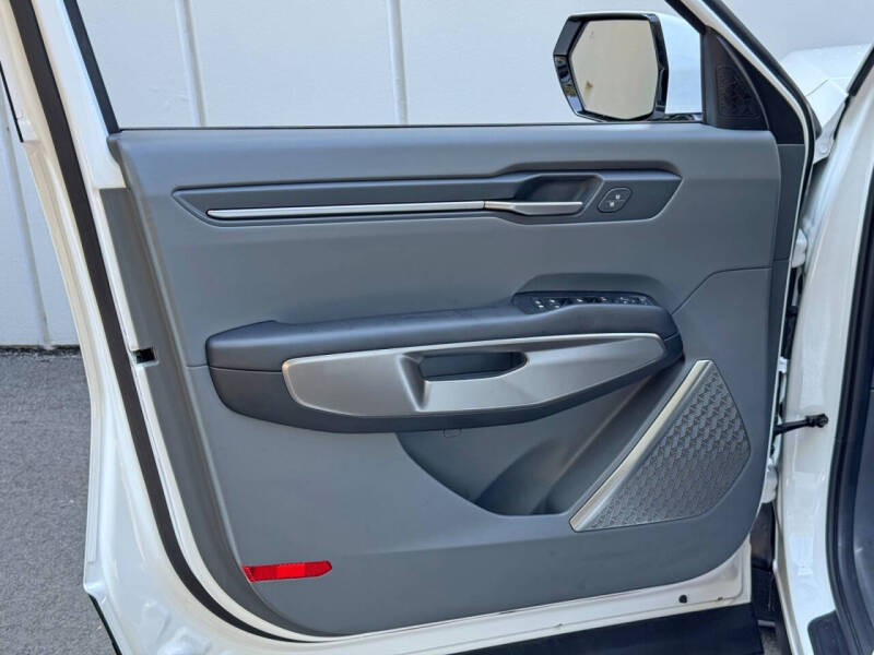 2026 Kia EV9 Light Long Range