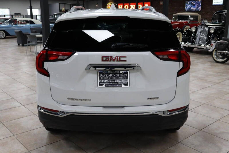 2020 GMC Terrain SLT
