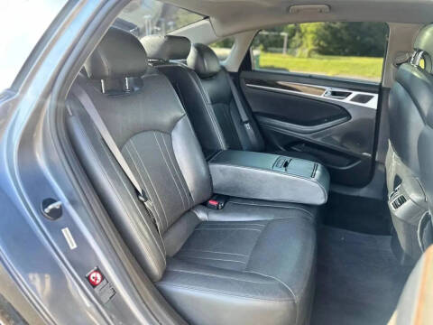 2015 Hyundai Genesis