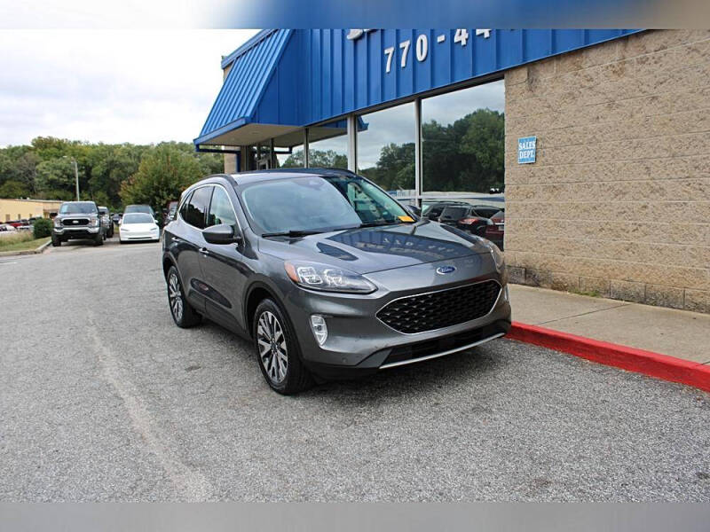 2022 Ford Escape Titanium