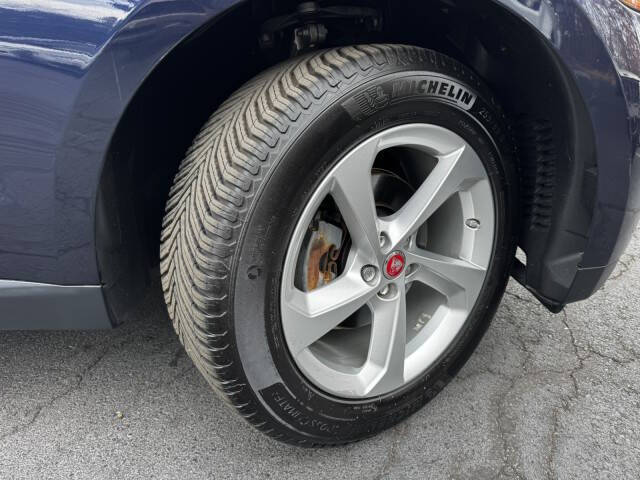 2018 Jaguar F-PACE 25t Premium